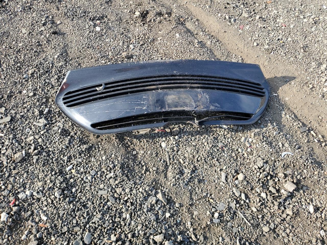 2018 Toyota Corolla VIN 5YFBURHE9JP830162 Copart auction photo, front end damage thumbnail 12