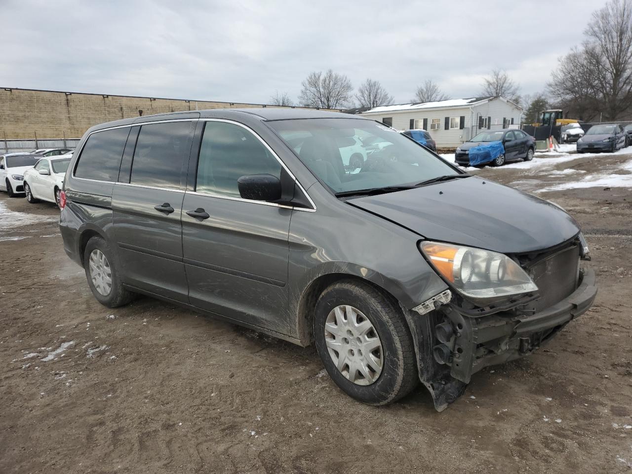 2008 Honda Odyssey VIN 5FNRL38218B076023 Copart auction photo, front end / minor dent/scratches damage thumbnail 4