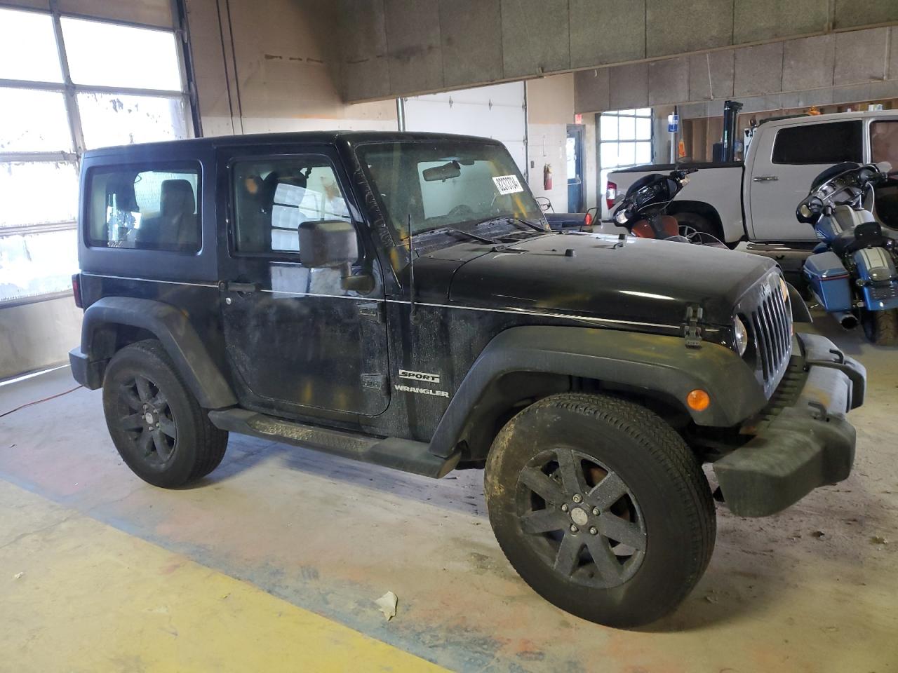 2013 Jeep Wrangler VIN 1C4AJWAG0DL629763 Copart auction photo, front end / minor dent/scratches damage thumbnail 4