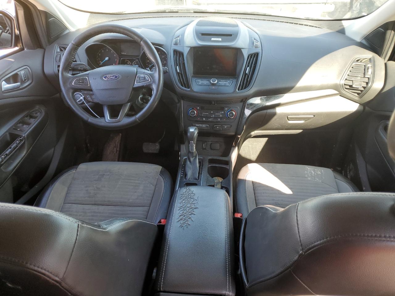 2017 Ford Escape VIN 1FMCU9G97HUC02778 Copart auction photo, front end / minor dent/scratches damage thumbnail 8