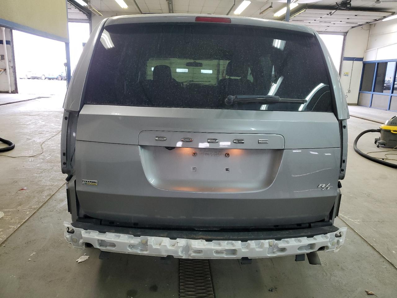 2016 Dodge Caravan VIN 2C4RDGEG8GR371045 Copart auction photo, stripped damage thumbnail 6