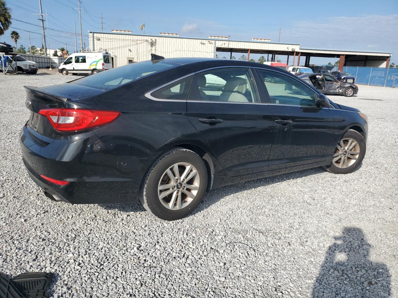 2016 Hyundai Sonata VIN 5NPE24AF4GH336077 Copart auction photo, normal wear / mechanical damage thumbnail 3
