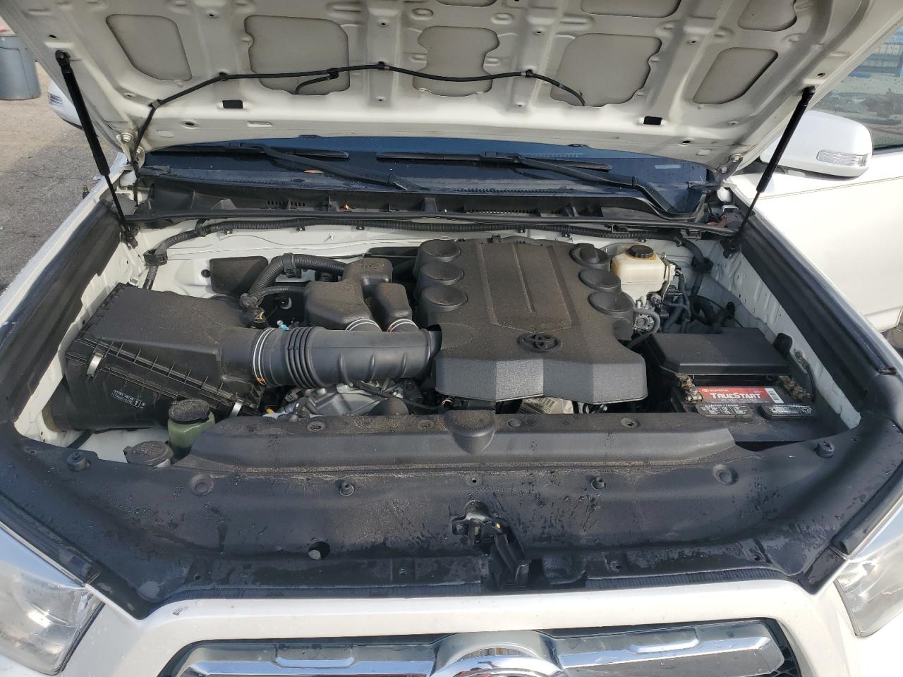 2011 Toyota 4Runner VIN JTEBU5JR8B5065168 Copart auction photo, minor dent/scratches damage thumbnail 12