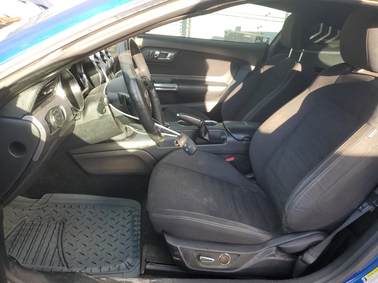 2017 Ford Mustang VIN 1FA6P8TH1H5217177 Copart auction photo, front end / side damage thumbnail 7
