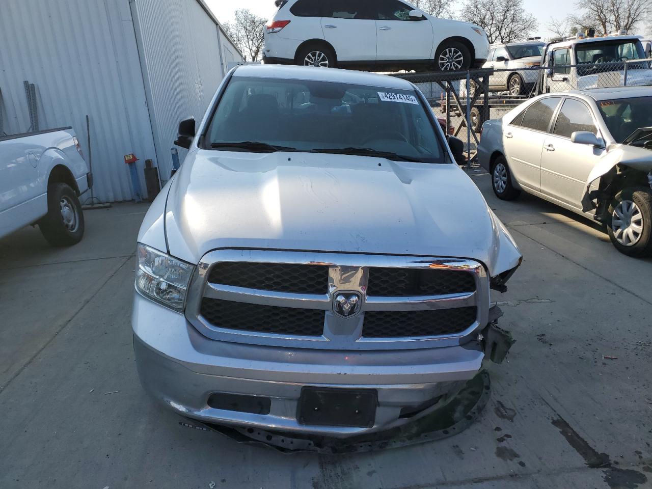 2017 RAM 1500 VIN 1C6RR6GG2HS804391 Copart auction photo, front end / rear end damage thumbnail 5