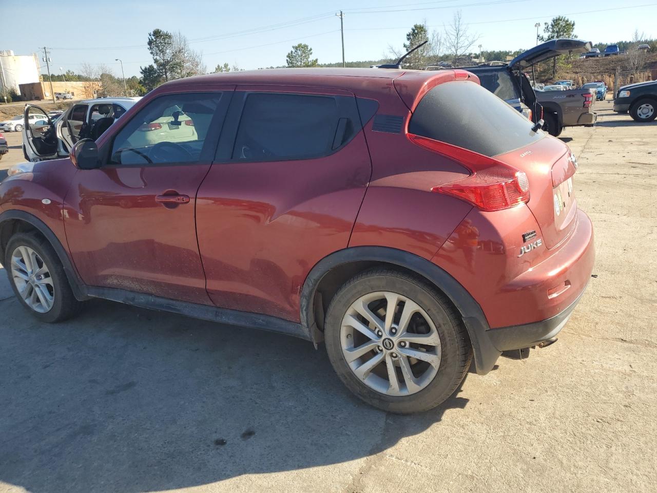 2014 Nissan Juke VIN JN8AF5MR7ET450179 Copart auction photo, minor dent/scratches damage thumbnail 2