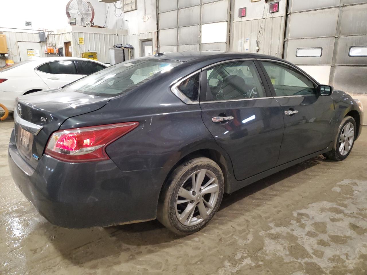 2013 Nissan Altima VIN 1N4AL3AP4DN415913 Copart auction photo, front end / rear end damage thumbnail 3