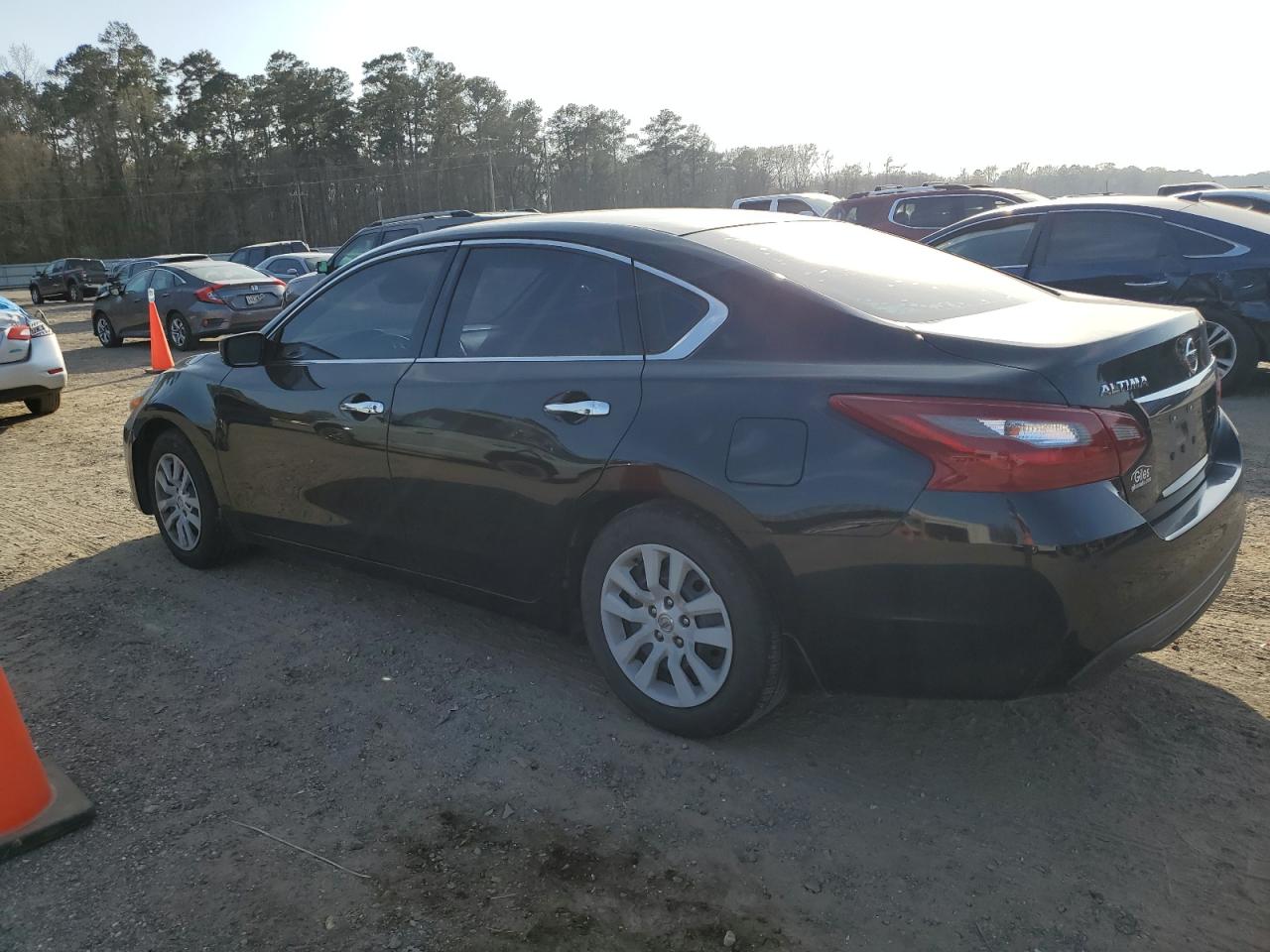 2018 Nissan Altima VIN 1N4AL3AP9JC259231 Copart auction photo, side damage thumbnail 2
