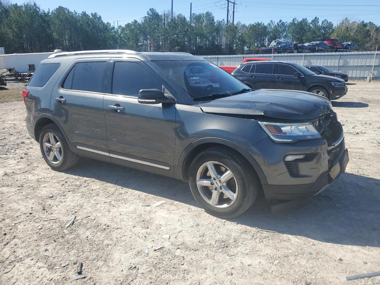 2019 Ford Explorer VIN 1FM5K7D82KGA57945 Copart auction photo, front end damage thumbnail 4