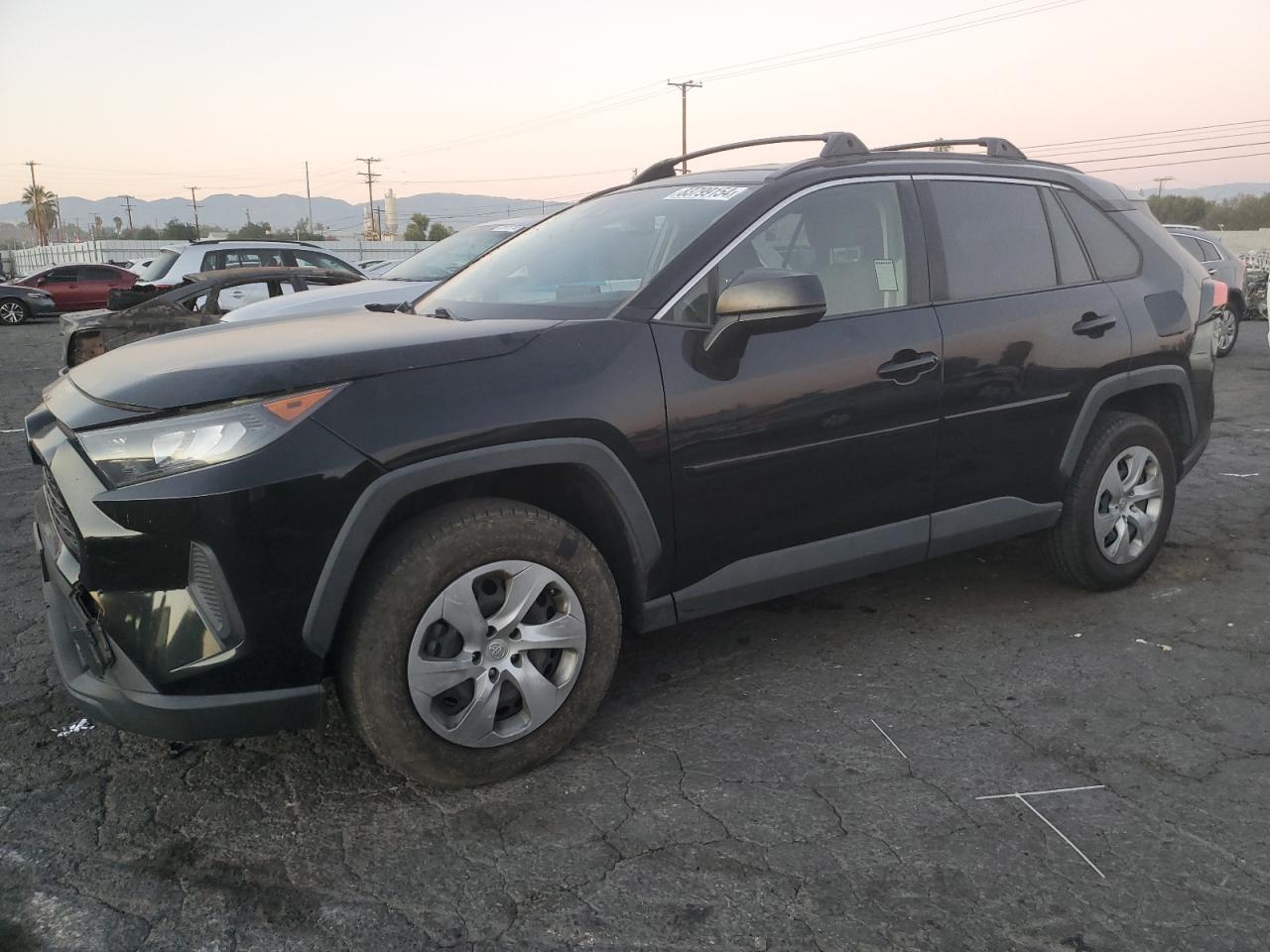 2020 Toyota RAV 4 VIN JTMH1RFV6LD056383