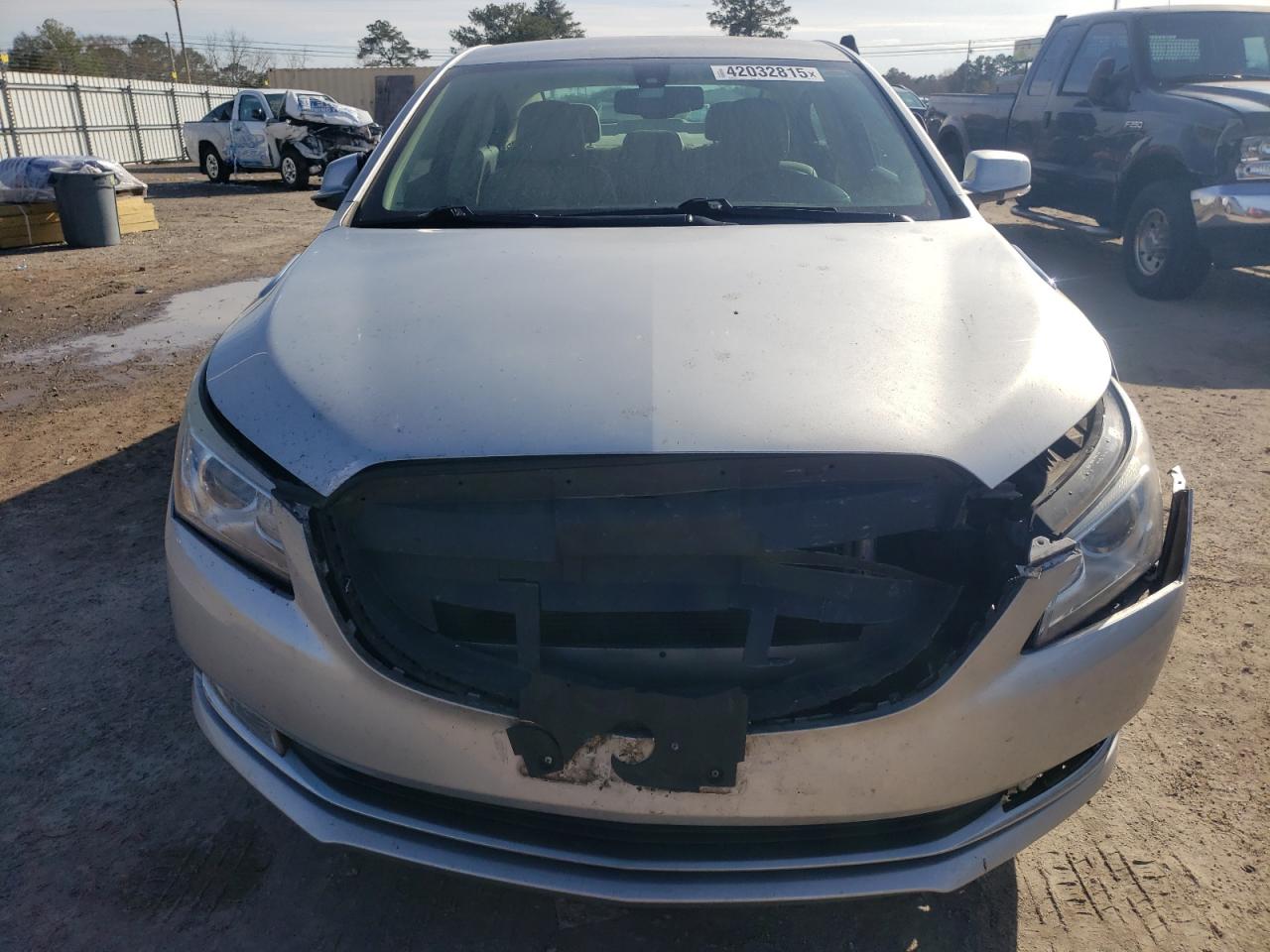 2016 Buick LaCrosse VIN 1G4GB5G37GF171756 Copart auction photo, front end damage thumbnail 5