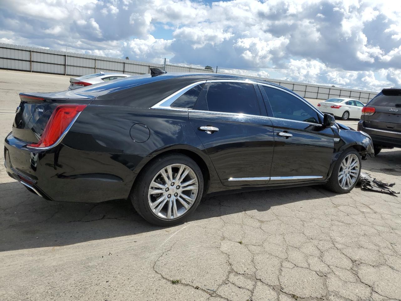 2018 Cadillac XTS VIN 2G61M5S3XJ9127314 Copart auction photo, front end / rear end damage thumbnail 3