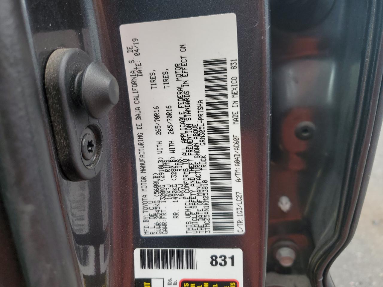 2019 Toyota Tacoma VIN 3TMCZ5AN1KM253810 Copart auction photo, front end / side damage thumbnail 12