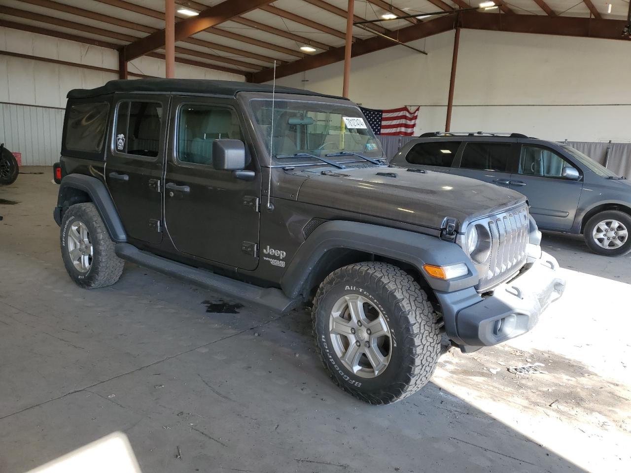2018 Jeep Wrangler VIN 1C4HJXDG4JW152703 Copart auction photo, rear end / side damage thumbnail 4