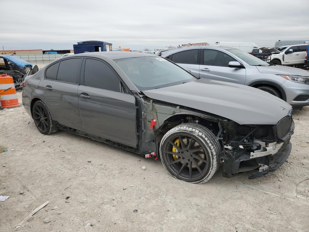 2021 BMW 5er VIN WBA73BJ05MWX10575 Copart auction photo, front end damage thumbnail 4