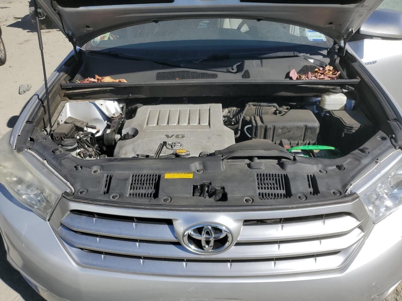 2012 Toyota Highlander VIN 5TDDK3EH7CS166741 Copart auction photo, top/roof damage thumbnail 12