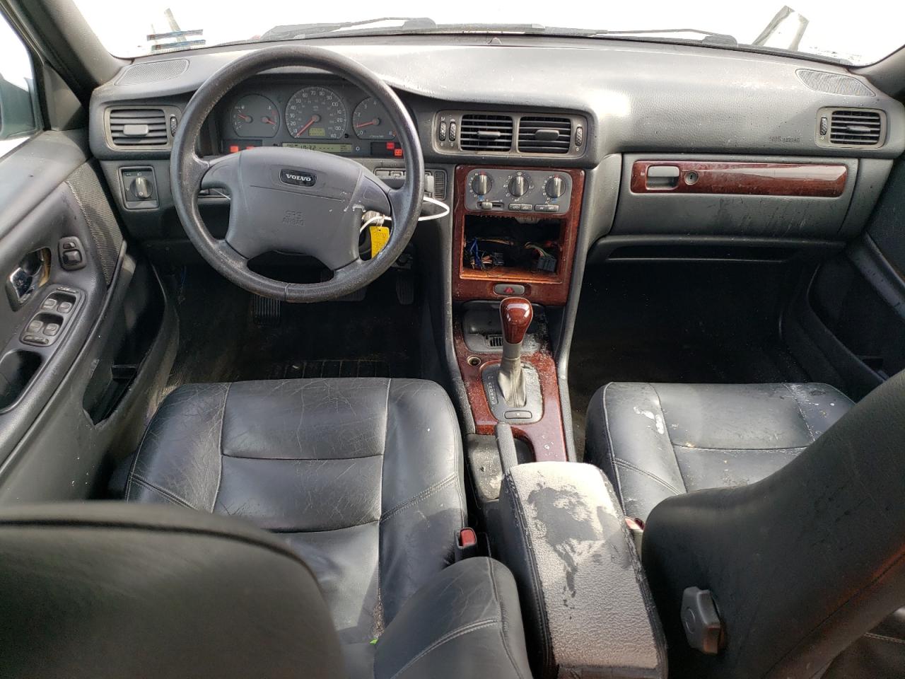 2000 Volvo S70 VIN YV1LS61J5Y2633332 Copart auction photo, front end / minor dent/scratches damage thumbnail 8