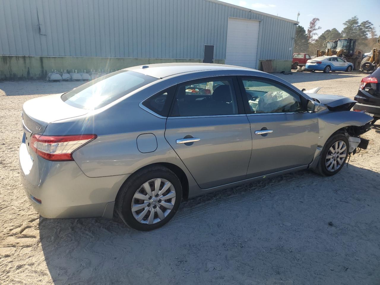 2014 Nissan Sentra VIN 3N1AB7AP9EY320193 Copart auction photo, front end / minor dent/scratches damage thumbnail 3