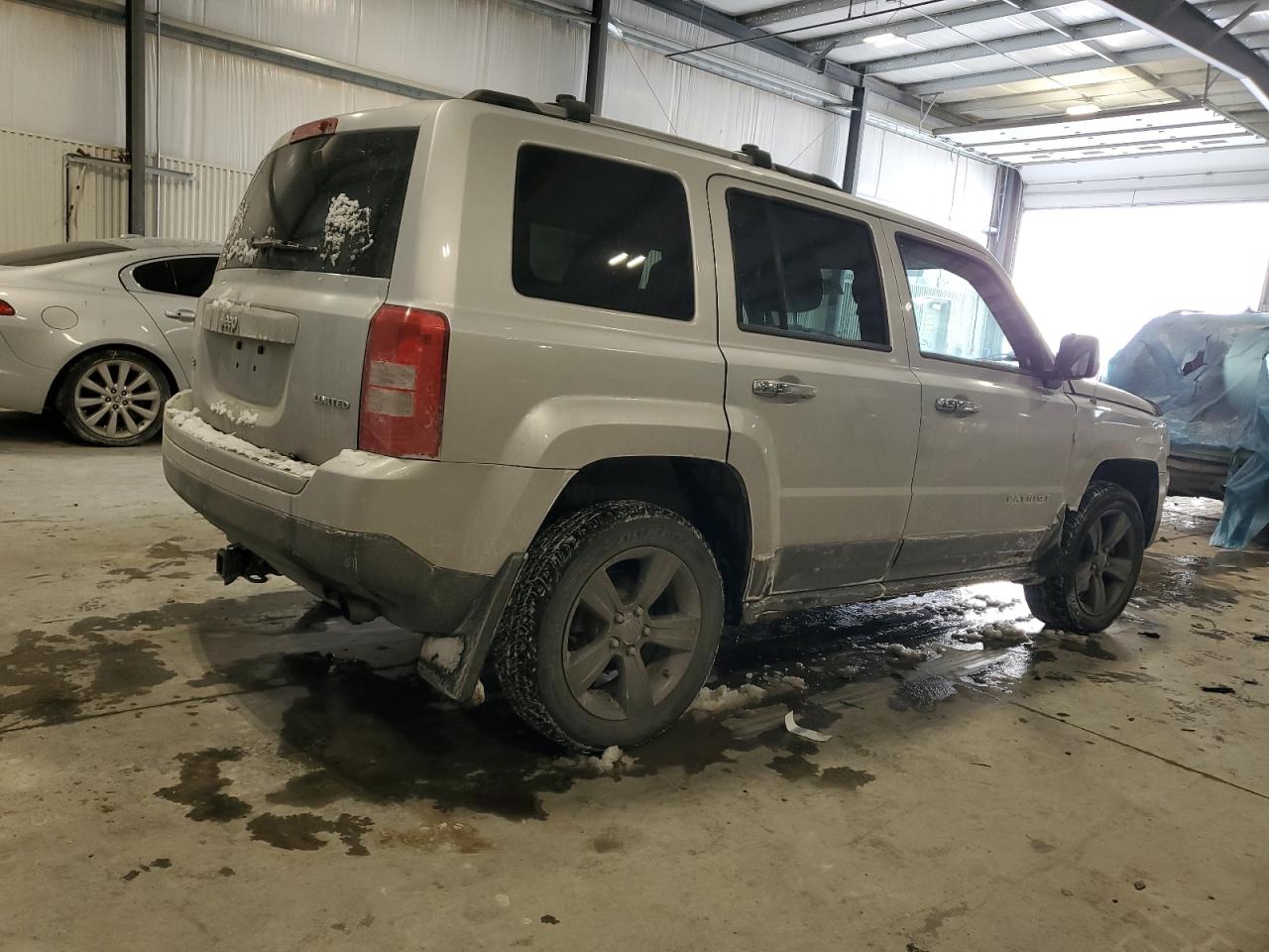 2014 Jeep Liberty (Patriot) VIN 1C4NJRCBXED501854 Copart auction photo, front end damage thumbnail 3