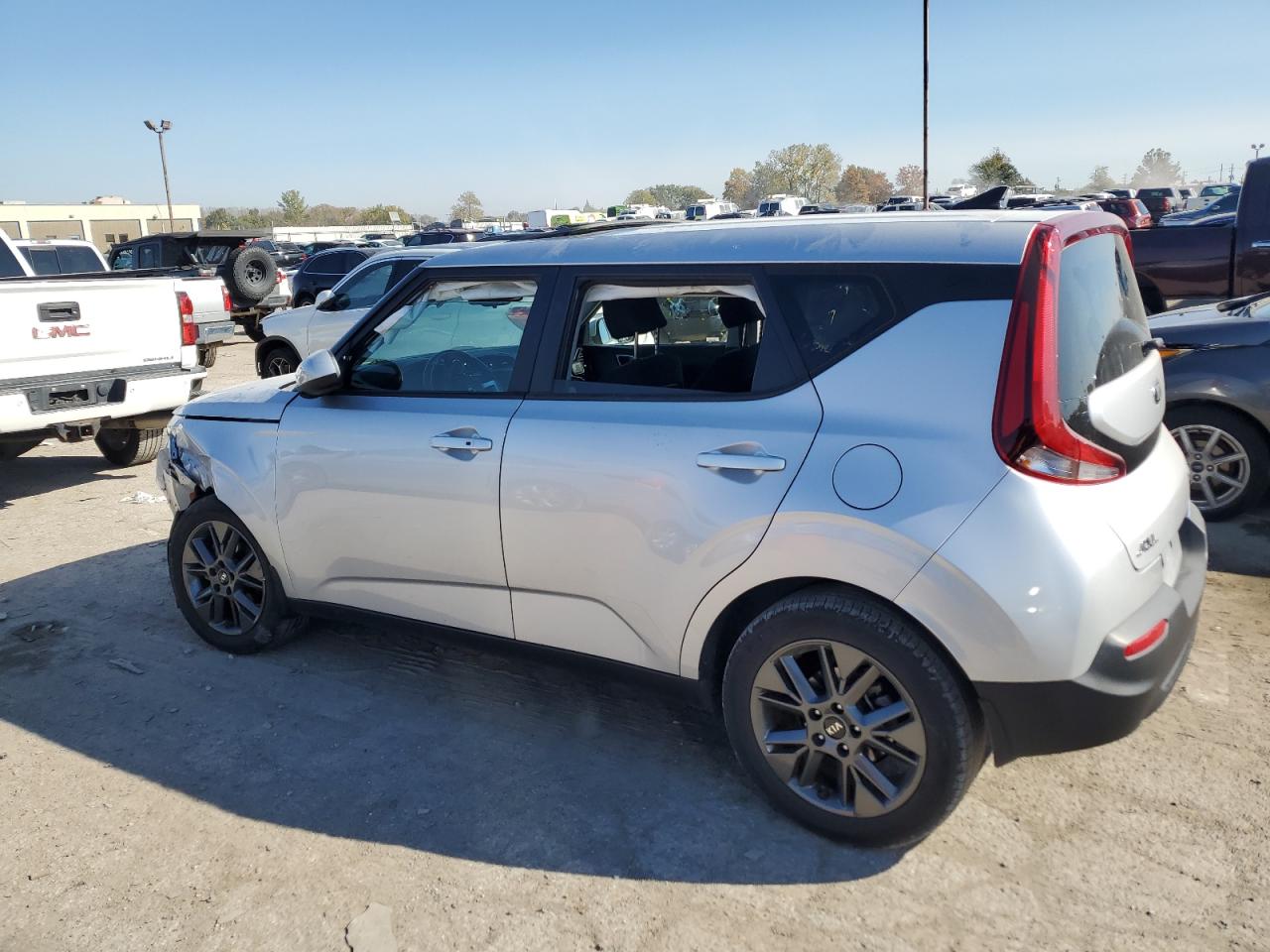 2021 KIA Soul VIN KNDJ33AU2M7757414 Copart auction photo, front end / minor dent/scratches damage thumbnail 2