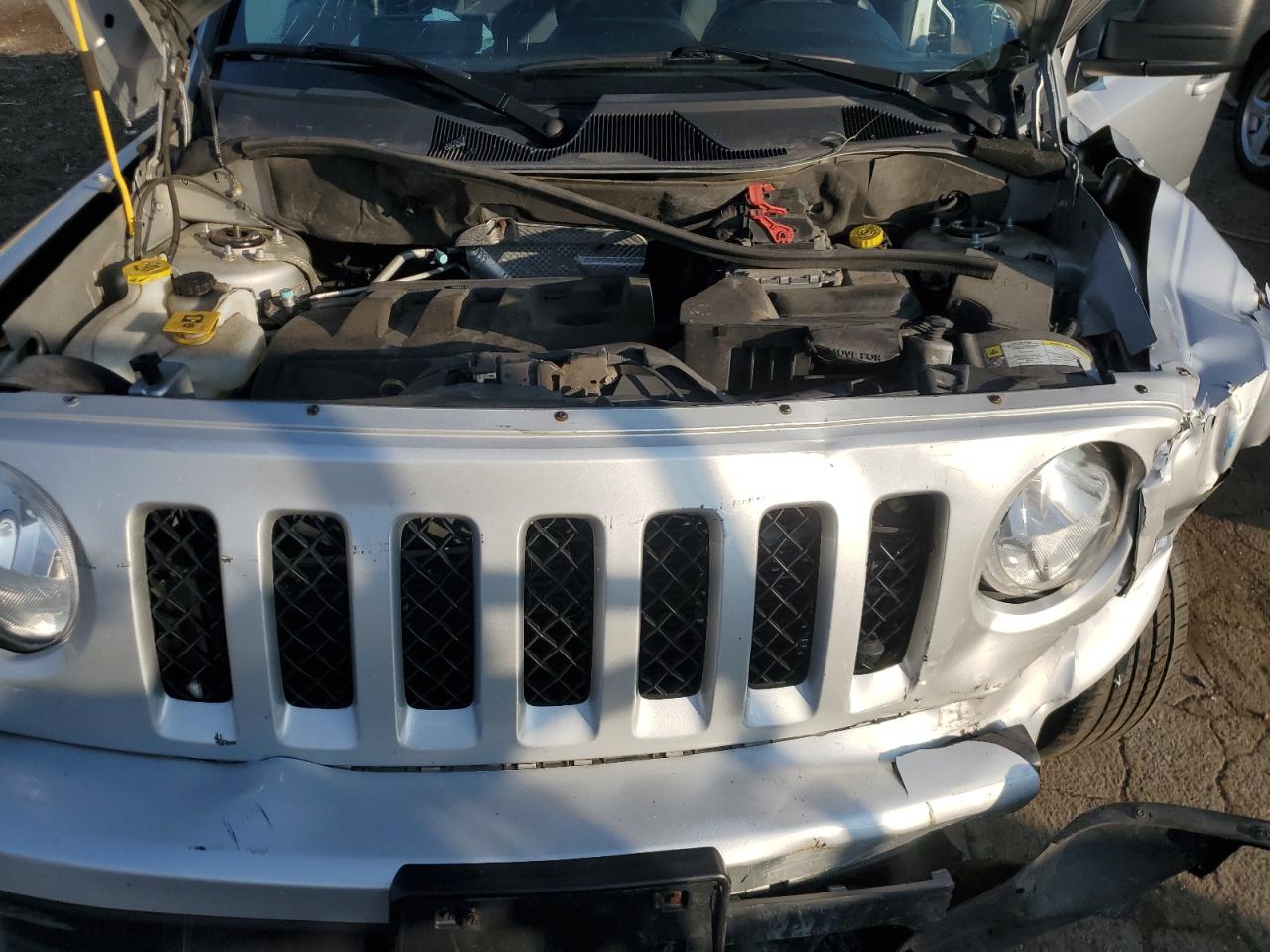 2013 Jeep Liberty (Patriot) VIN 1C4NJRAB3DD166535 Copart auction photo, front end / undercarriage damage thumbnail 12