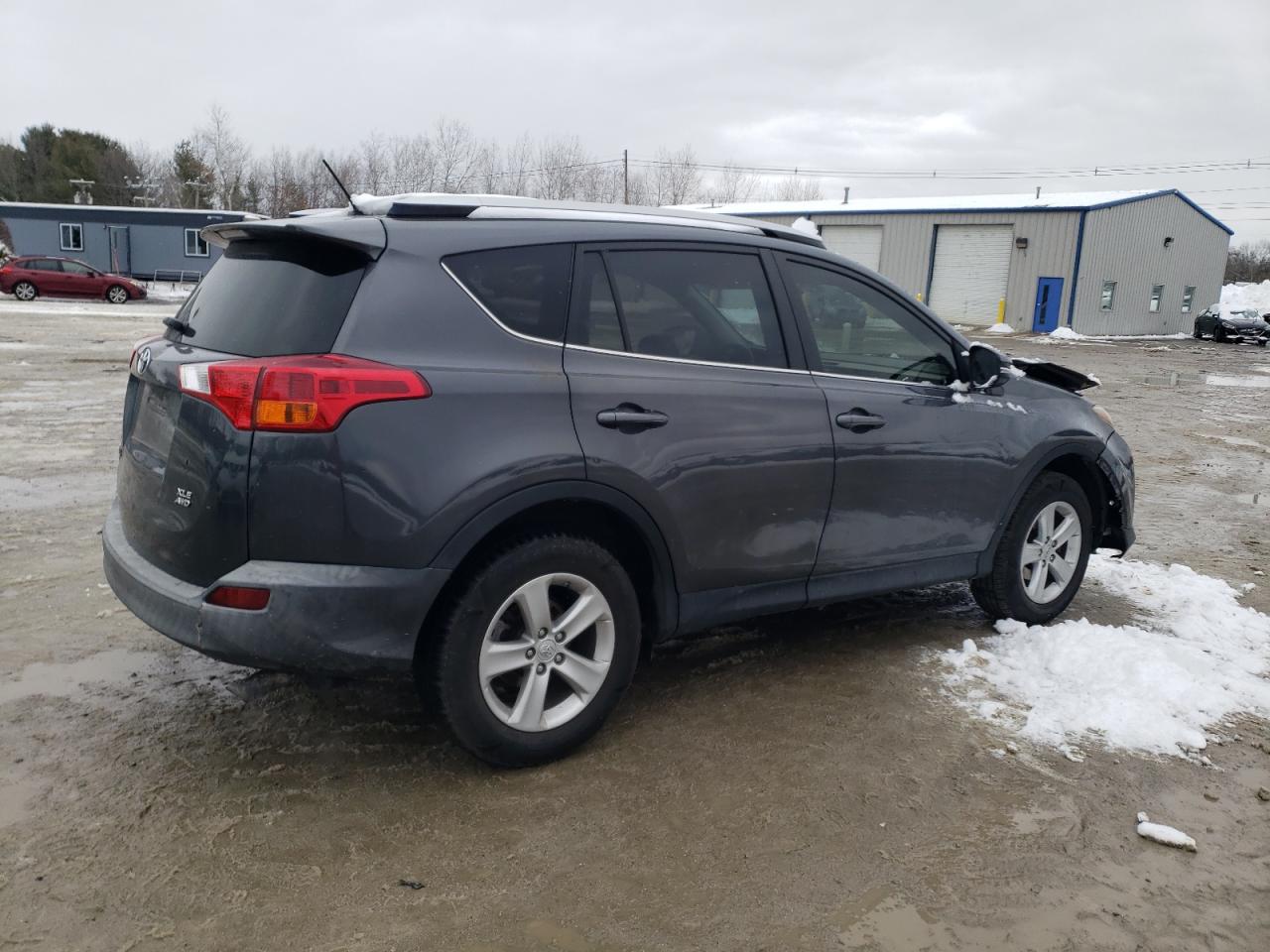 2014 Toyota RAV 4 VIN JTMRFREV5ED066073 Copart auction photo, front end / minor dent/scratches damage thumbnail 3