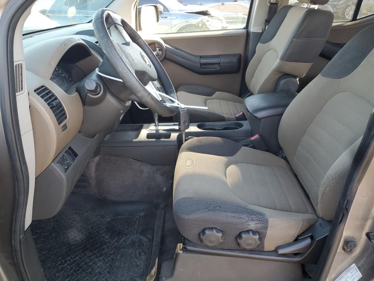 2005 Nissan XTerra VIN 5N1AN08W35C602424 Copart auction photo, minor dent/scratches damage thumbnail 7