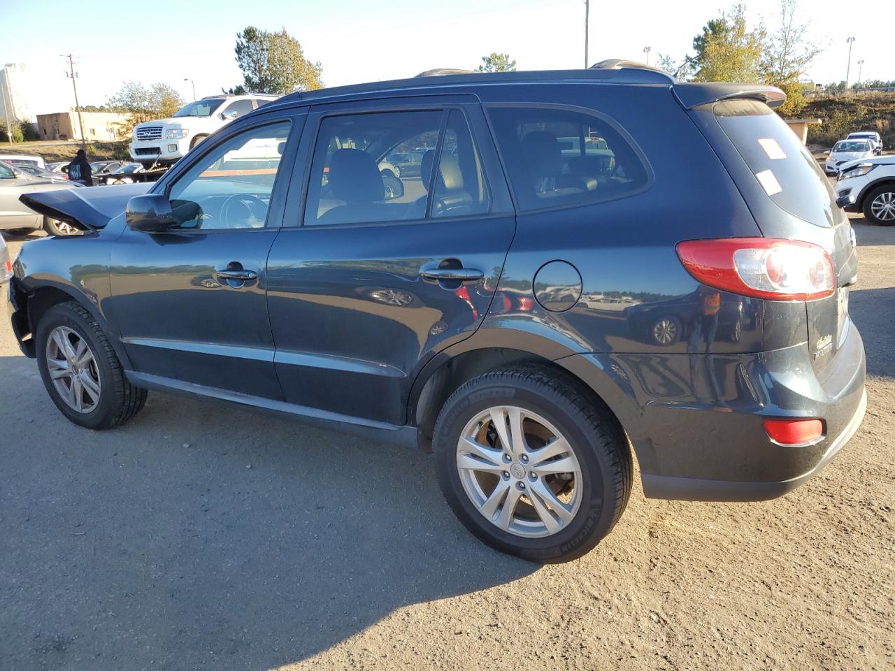 2010 Hyundai Santa Fe VIN 5NMSH4AG0AH392421 Copart auction photo, front end damage thumbnail 2