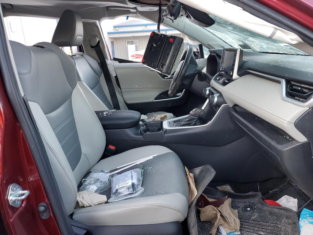 2019 Toyota RAV 4 VIN 2T3A1RFV5KW001183 Copart auction photo, rollover damage thumbnail 7