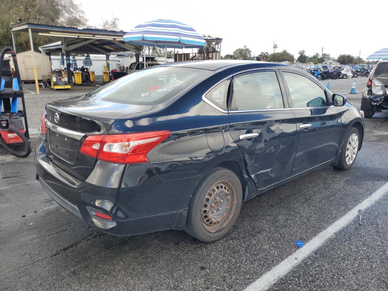 2016 Nissan Sentra VIN 3N1AB7AP7GY279498 Copart auction photo, side / rear end damage thumbnail 3
