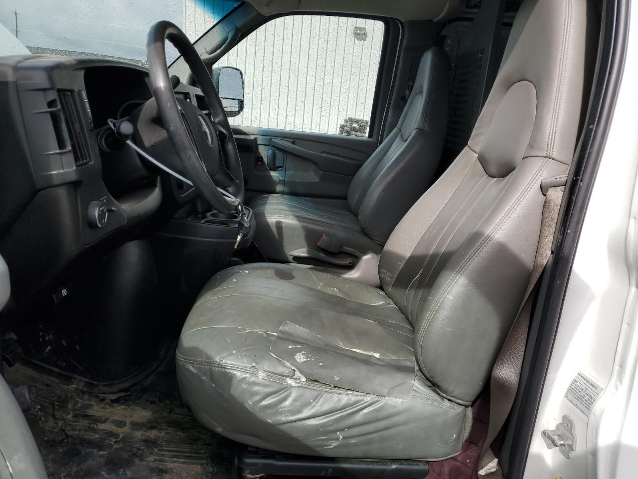 2008 Chevrolet Express VIN 1GCFG15X381122844 Copart auction photo, normal wear damage thumbnail 7
