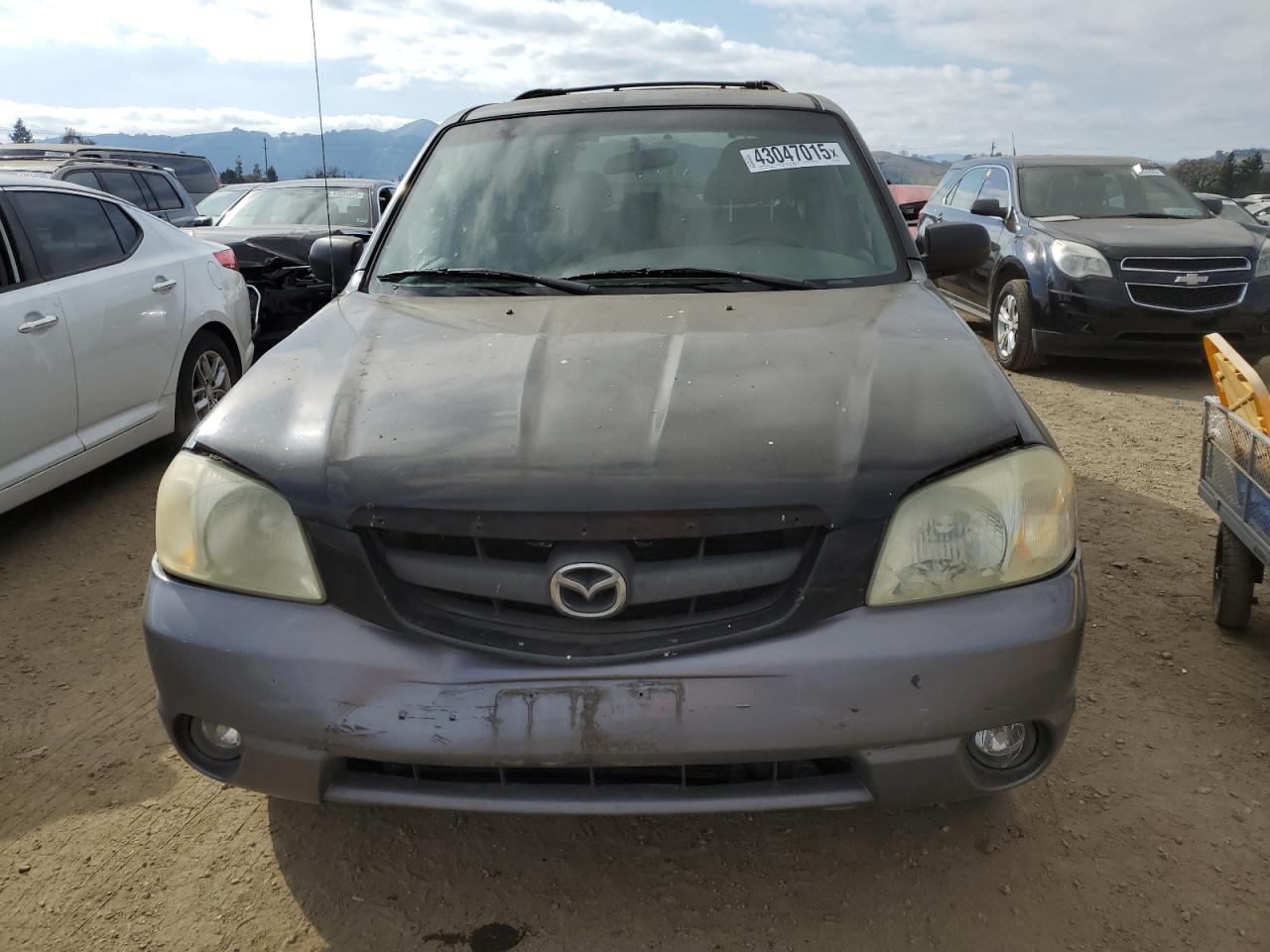 2002 Mazda Tribute VIN 4F2YU08192KM41895 Copart auction photo, front end damage thumbnail 5