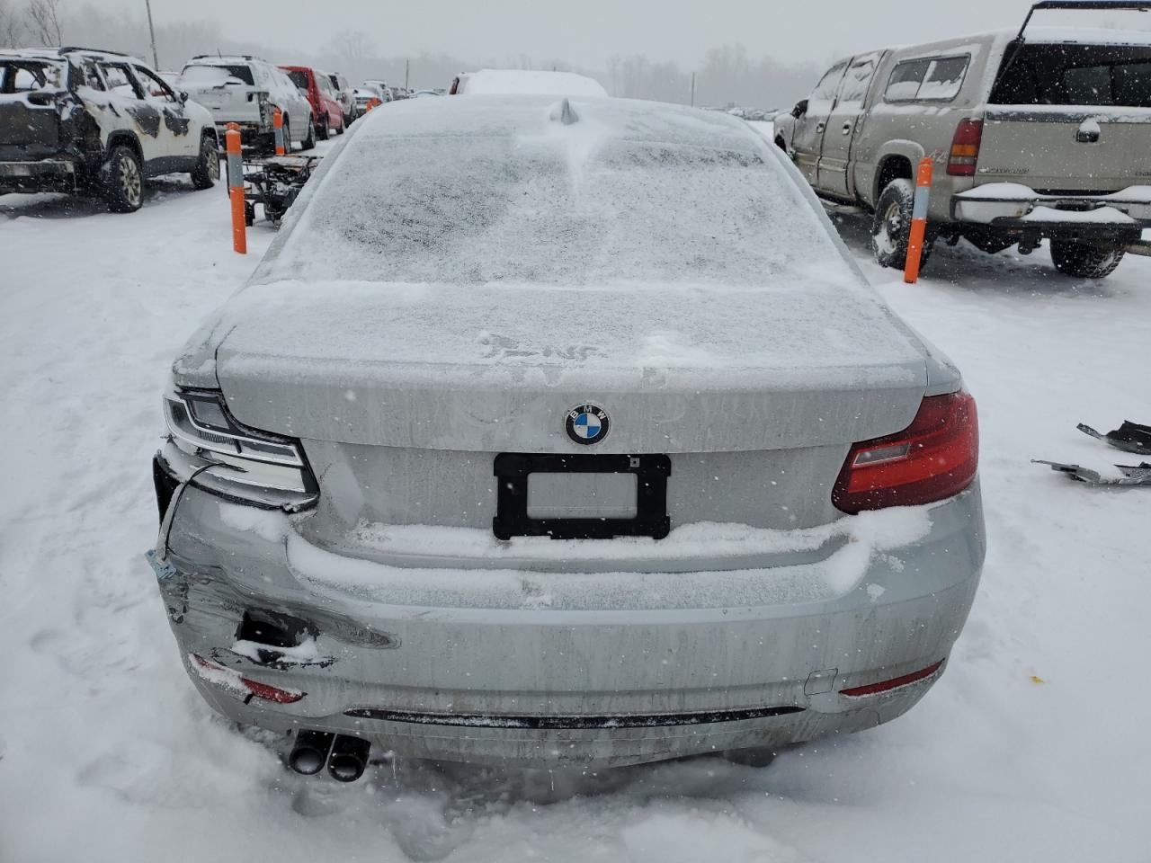 2016 BMW 2er VIN WBA1G9C5XGVX97170 Copart auction photo, front end / frame damage damage thumbnail 6