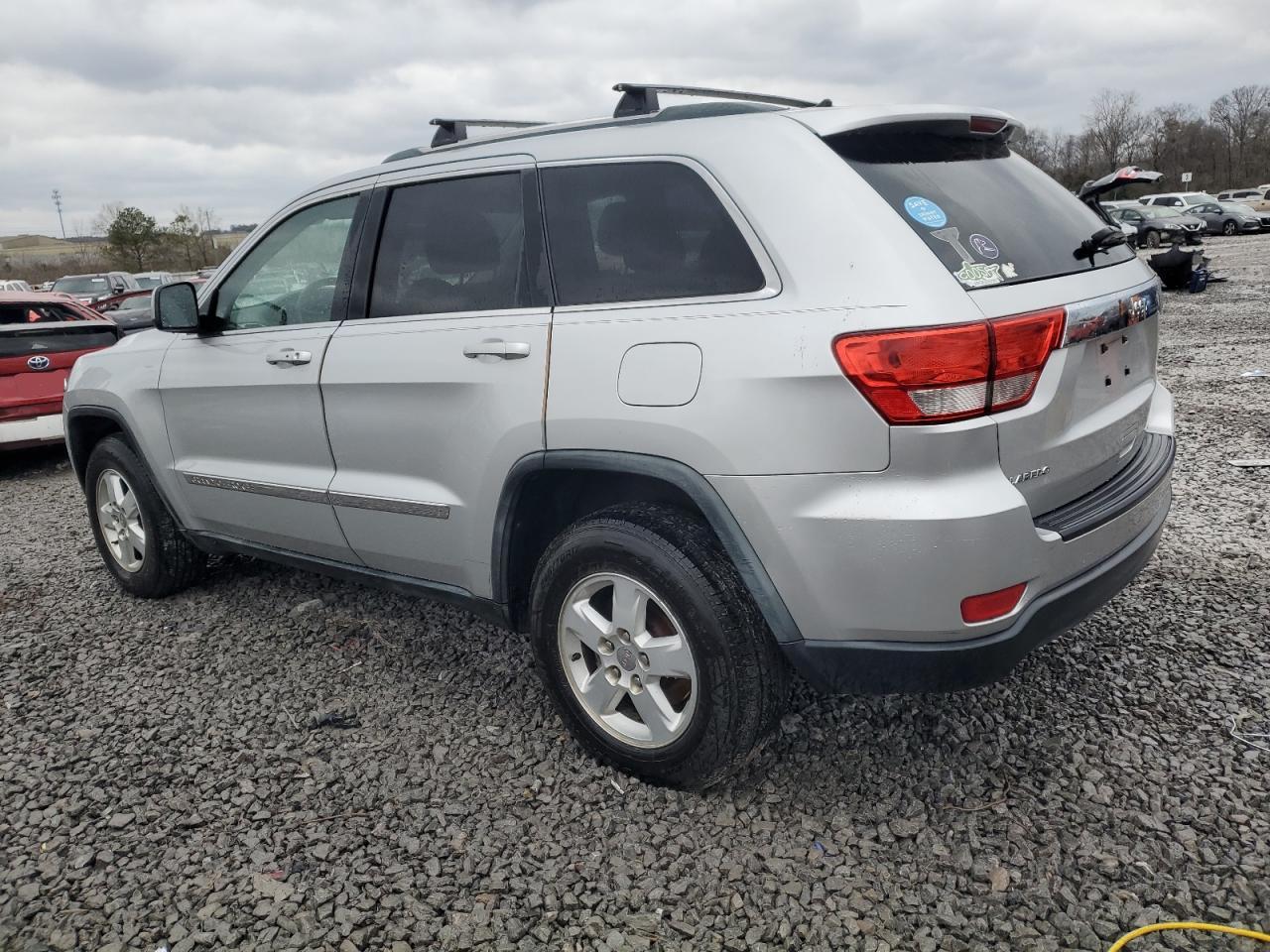 2011 Jeep Grand Cherokee VIN 1J4RS4GG4BC584913 Copart auction photo, side damage thumbnail 2