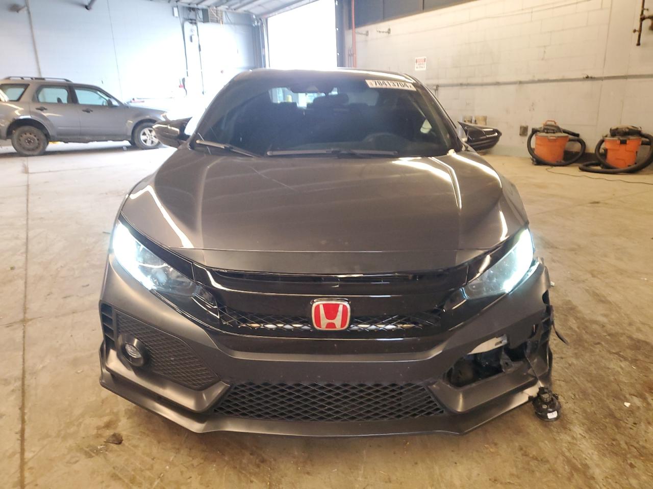 2019 Honda Civic VIN 2HGFC2F81KH576531 Copart auction photo, front end / minor dent/scratches damage thumbnail 5