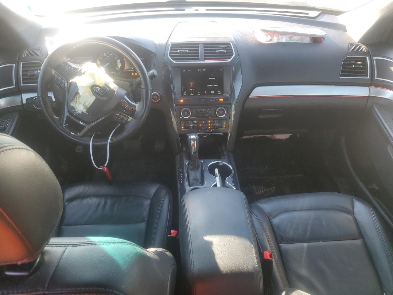 2017 Ford Explorer VIN 1FM5K7D81HGB06061 Copart auction photo, front end damage thumbnail 8