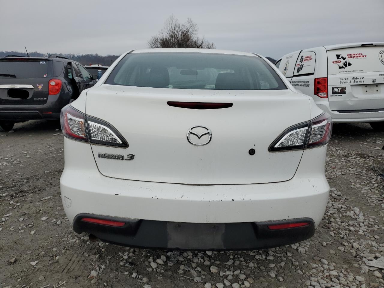 2011 Mazda 3 VIN JM1BL1UF7B1495525 Copart auction photo, all over damage thumbnail 6