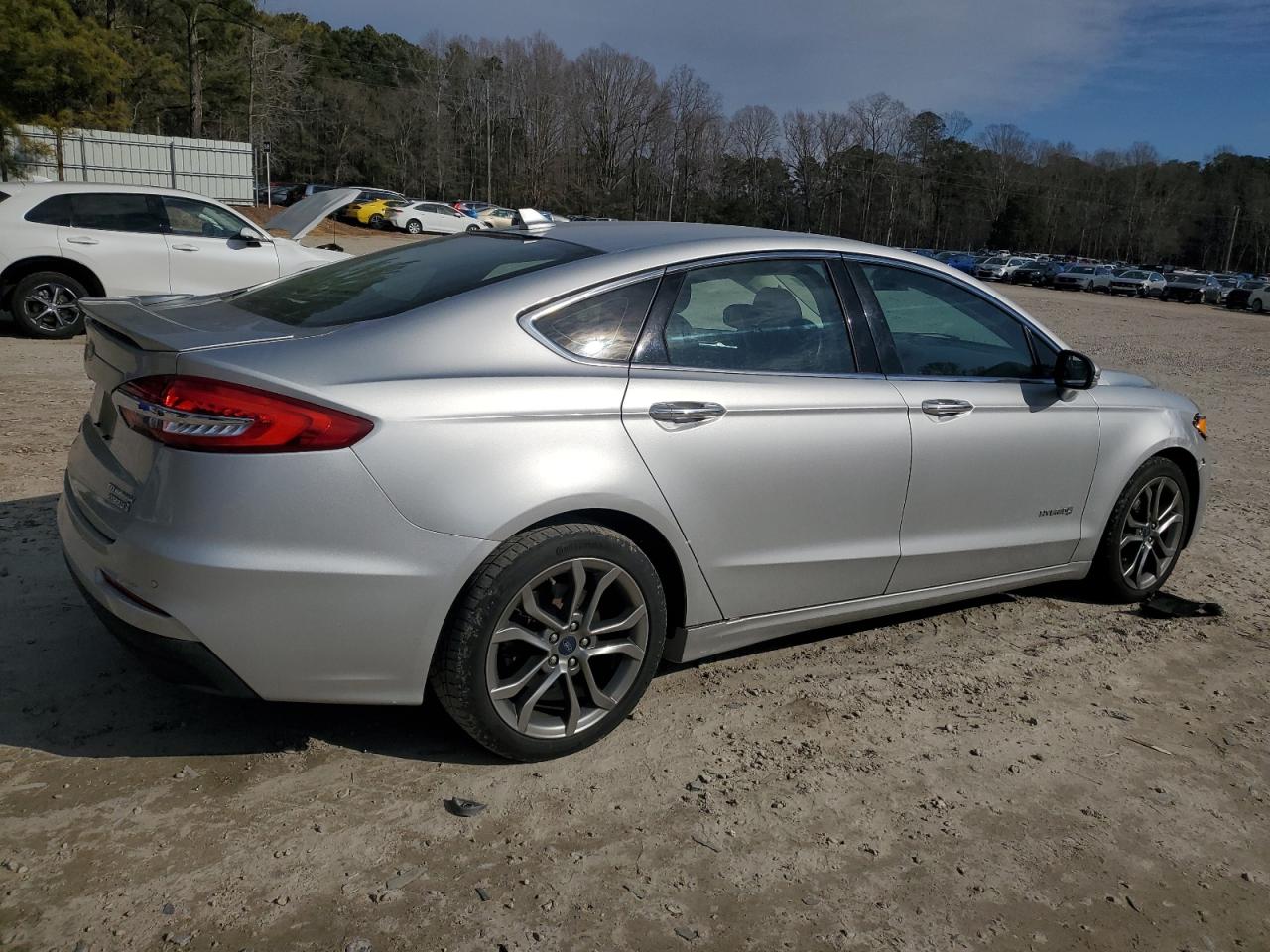 2019 Ford Fusion VIN 3FA6P0RU2KR265796 Copart auction photo, front end damage thumbnail 3