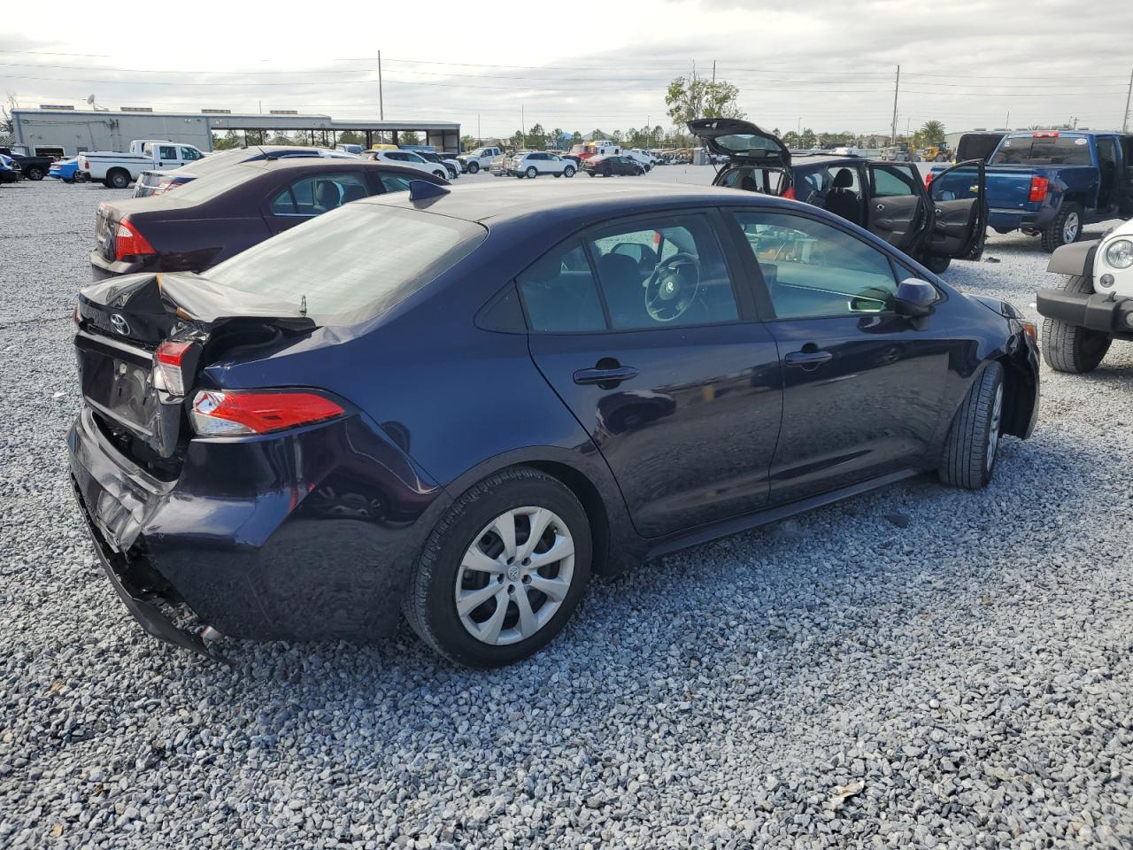 2022 Toyota Corolla VIN 5YFEPMAE1NP298610 Copart auction photo, rear end damage thumbnail 3