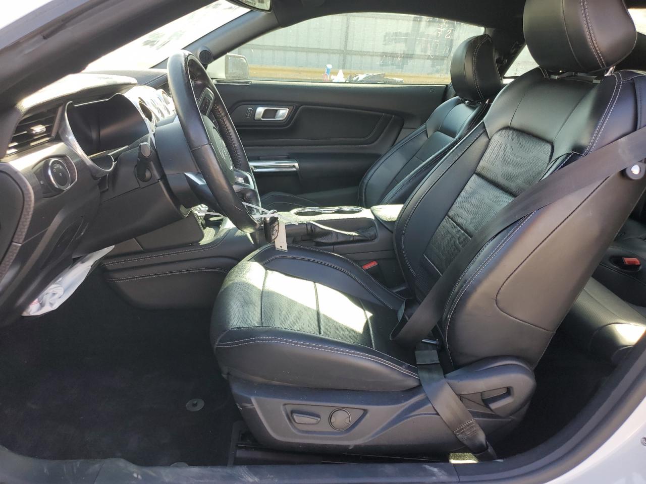 2020 Ford Mustang VIN 1FA6P8CF6L5108186 Copart auction photo, front end / minor dent/scratches damage thumbnail 7