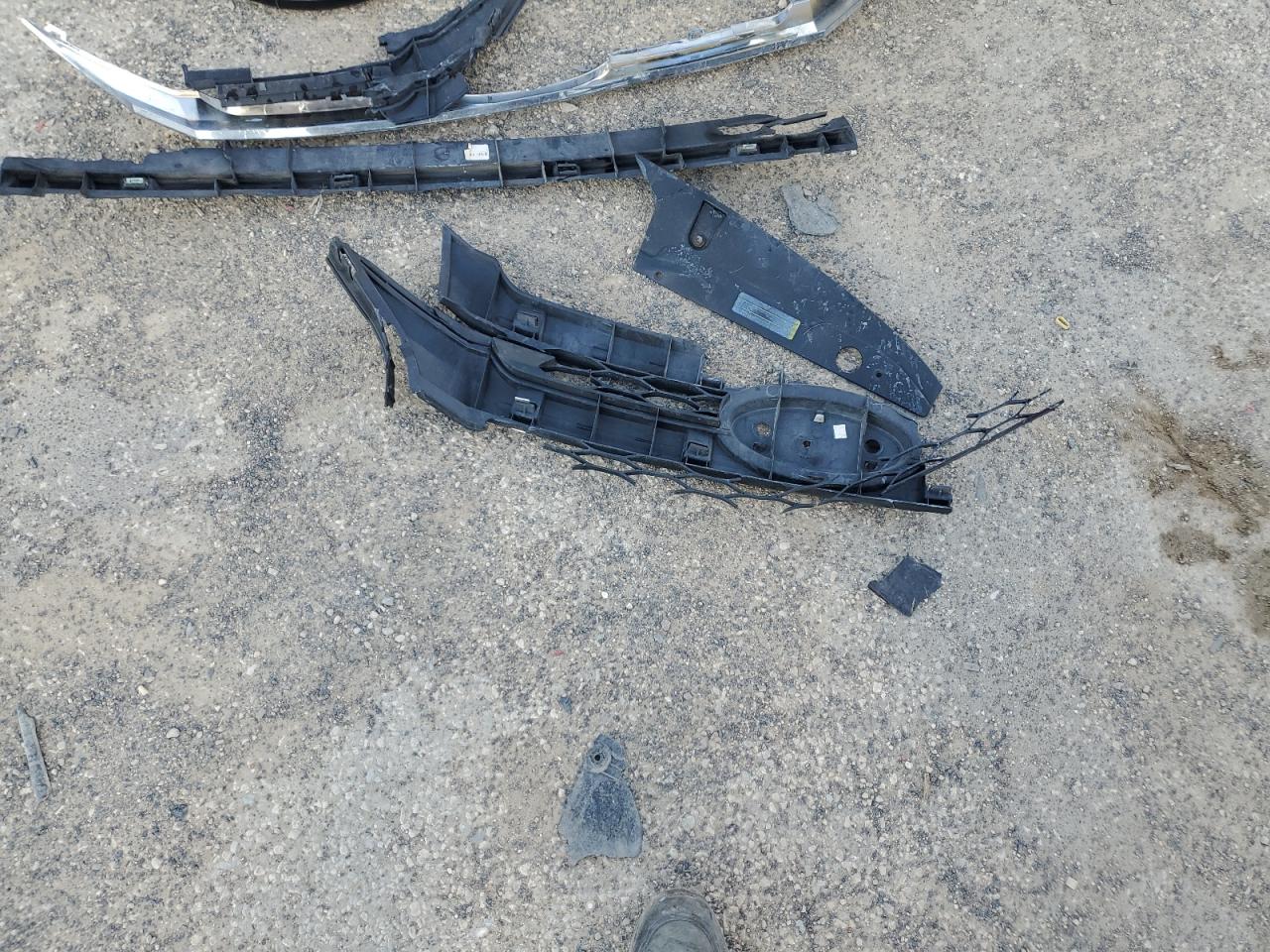 2011 Ford Edge VIN 2FMDK4KC5BBA68348 Copart auction photo, front end damage thumbnail 14
