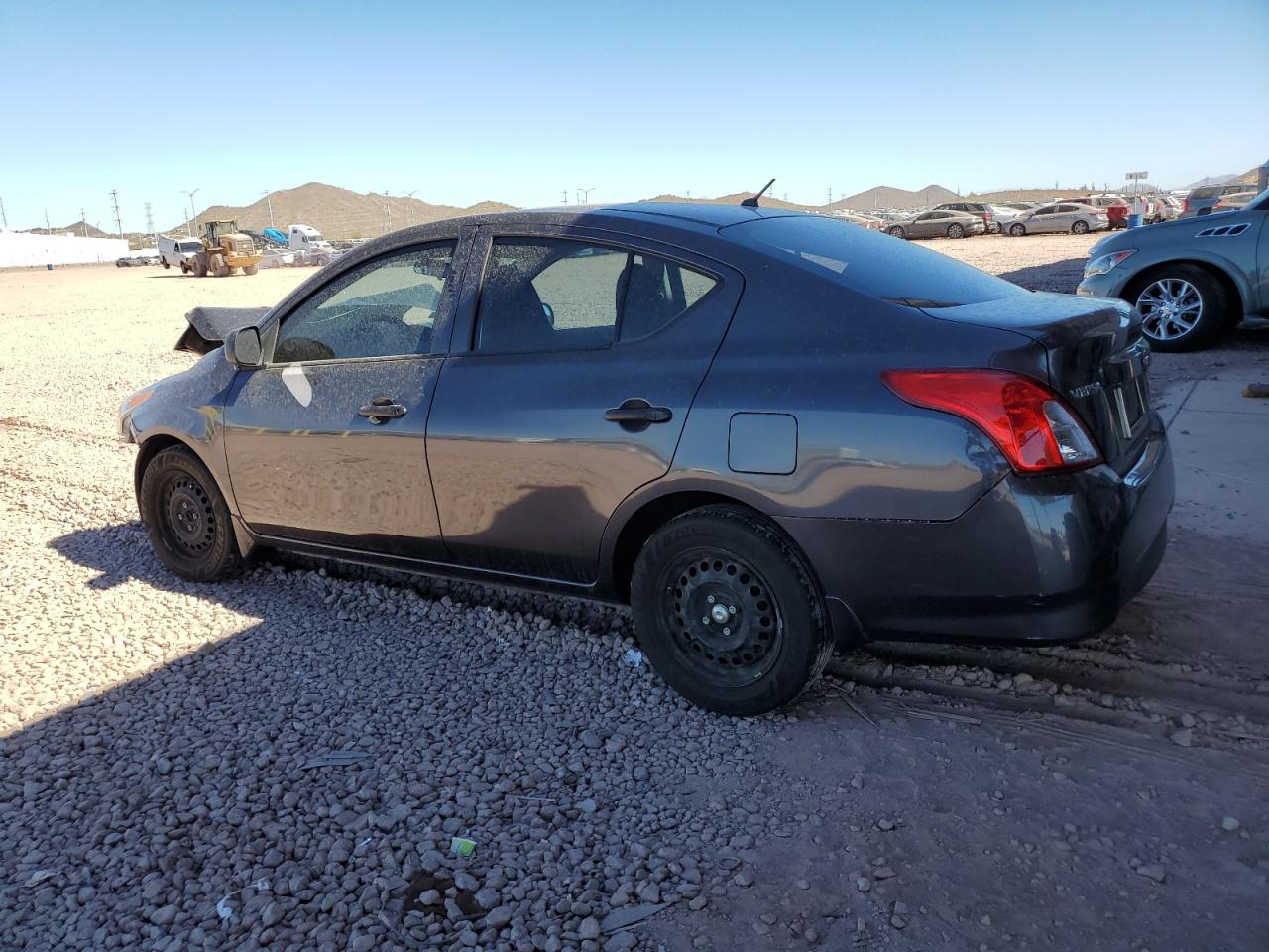 2015 Nissan Versa VIN 3N1CN7AP9FL868063 Copart auction photo, front end / side damage thumbnail 2