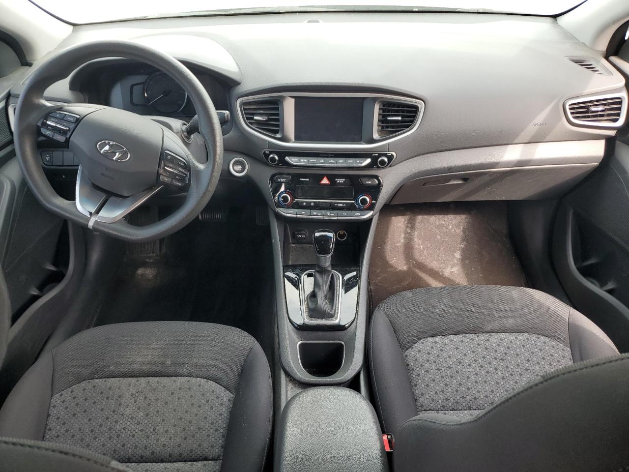 2017 Hyundai IONIQ VIN KMHC65LC6HU023989 Copart auction photo, side / rear end damage thumbnail 8