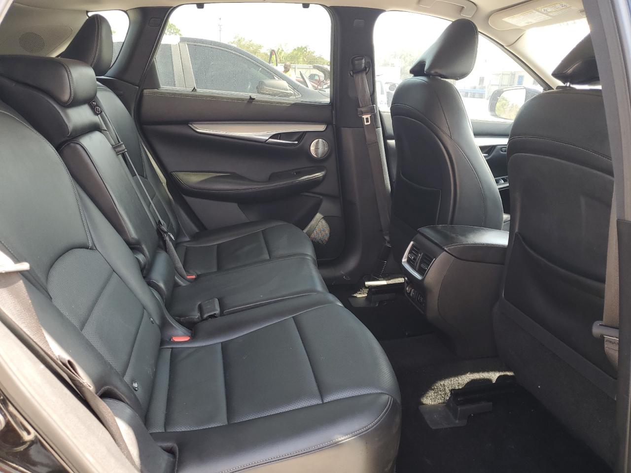 2021 Infiniti QX50 VIN 3PCAJ5CA7MF115026 Copart auction photo, water/flood / minor dent/scratches damage thumbnail 11