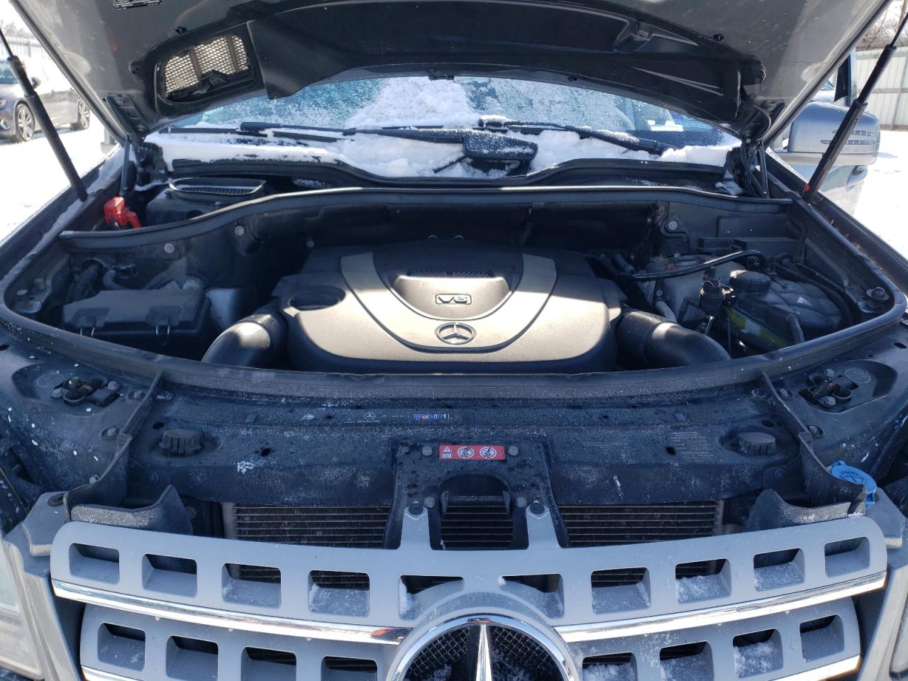 2011 Mercedes-Benz M-klasse VIN 4JGBB8GB0BA706869 Copart auction photo, front end / side damage thumbnail 13