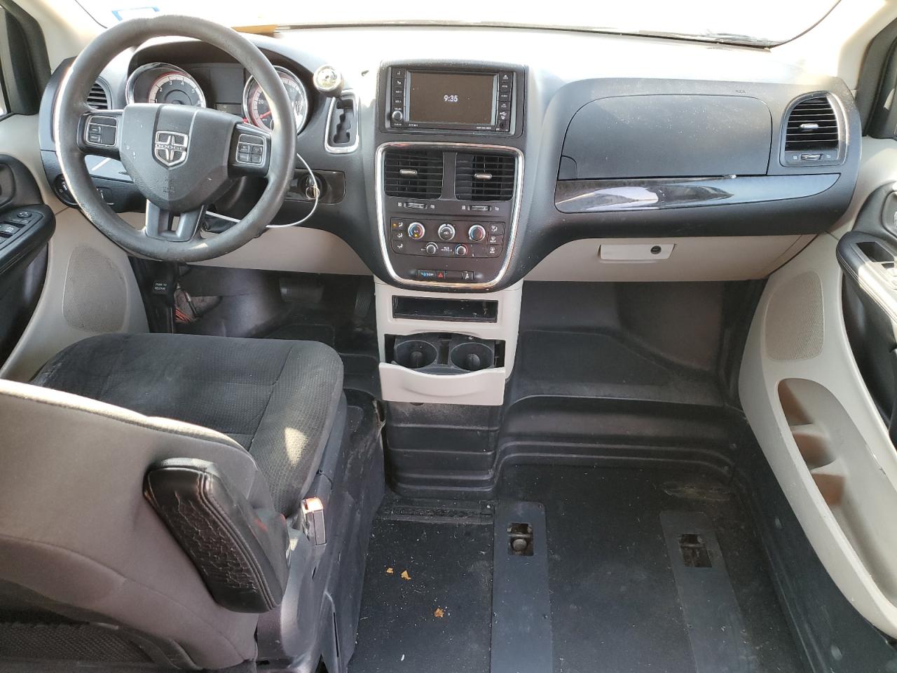 2019 Dodge Caravan VIN 2C7WDGBG4KR699730 Copart auction photo, normal wear damage thumbnail 8