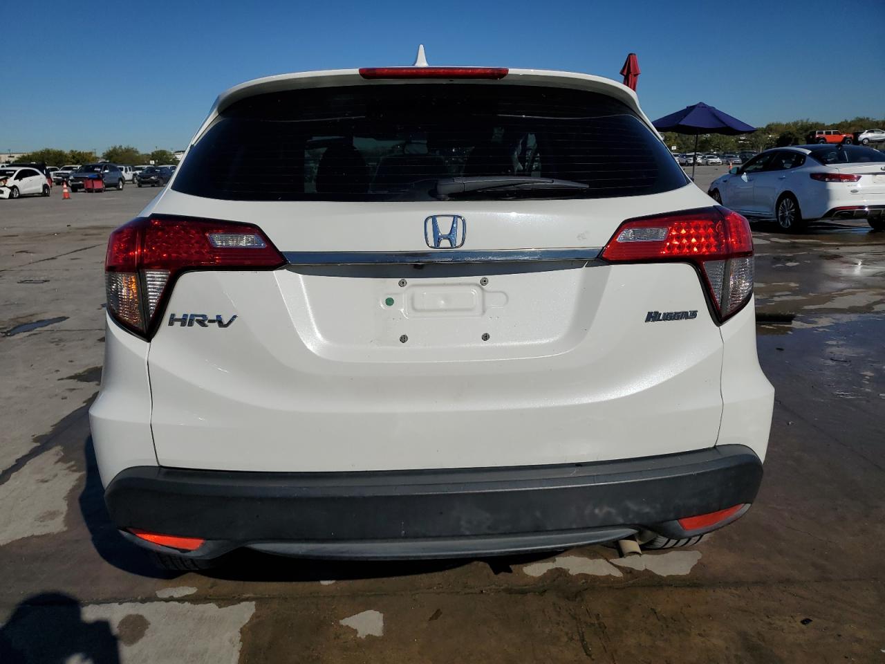 2020 Honda HR-V VIN 3CZRU5H31LM714903 Copart auction photo, side / front end damage thumbnail 6