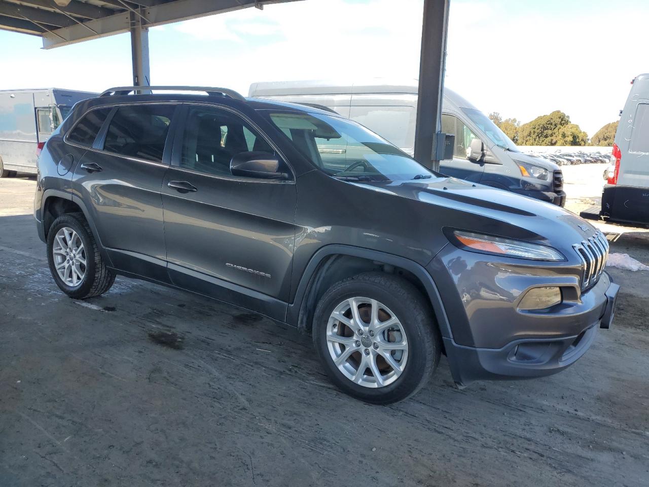 2015 Jeep Grand Cherokee VIN 1C4PJMCB4FW645725 Copart auction photo, rear end / side damage thumbnail 4