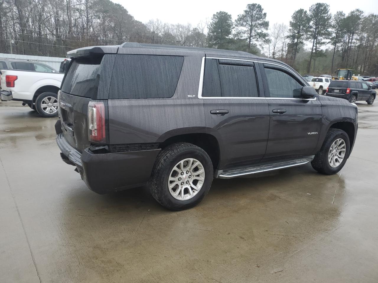 2015 GMC Yukon VIN 1GKS1BKC9FR278056 Copart auction photo, rear end damage thumbnail 3