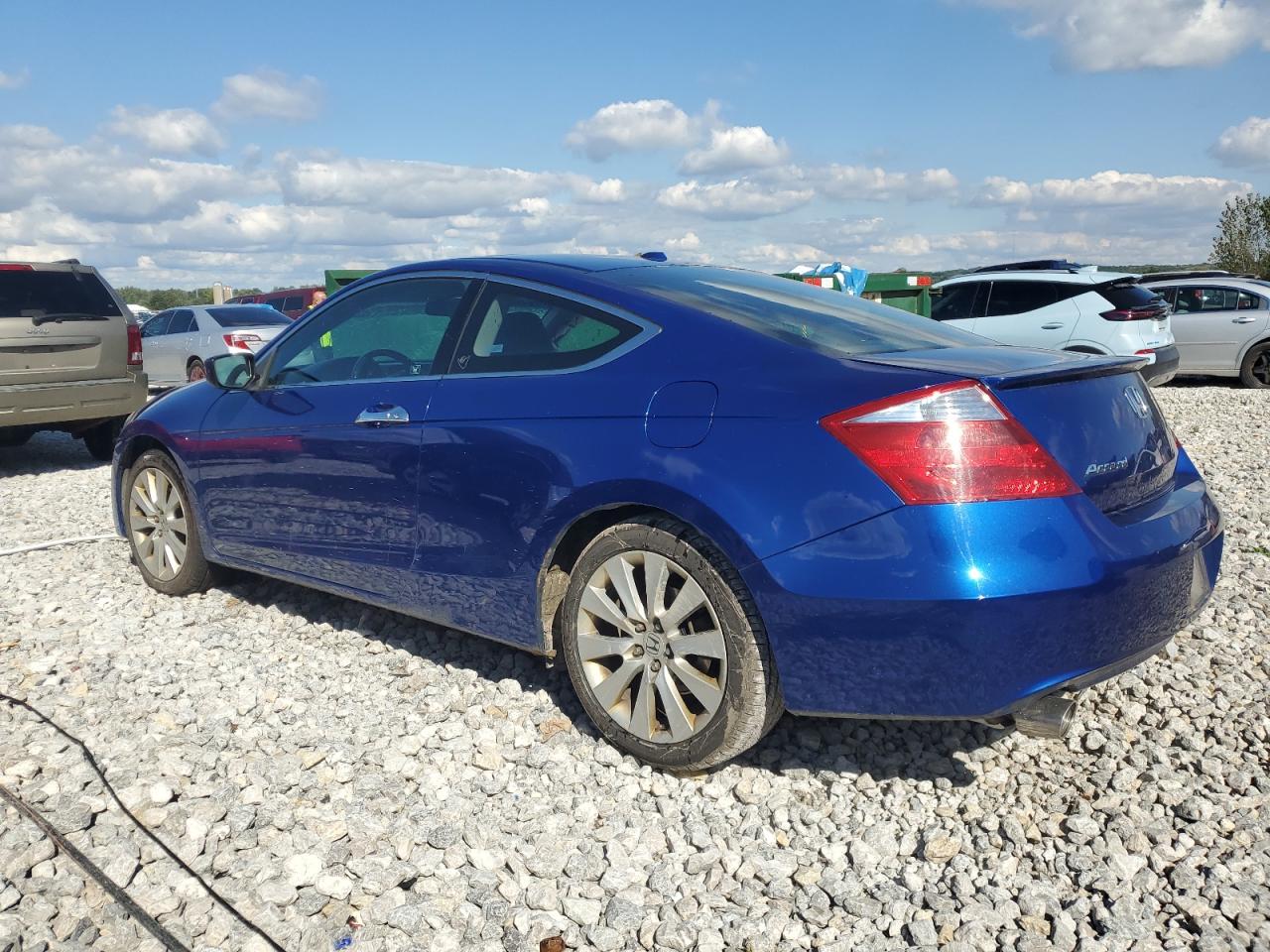 2009 Honda Accord VIN 1HGCS22839A000380 Copart auction photo, side damage thumbnail 2